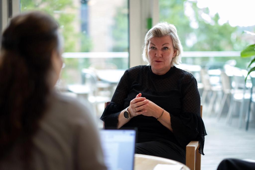 Linda Jacobsen, avdelingsdirektør for Organisasjons- og digitaliseringsavdelingen i Miljødirektoratet. (Foto: Miljødirektoratet)