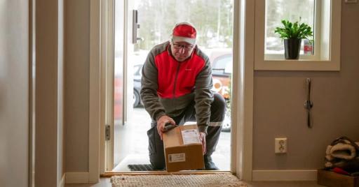 Tjenesten Innafor, der budet kan låse seg inn via en smartlås og sette fra seg pakken i sikkerhet, er utviklet i tråd med Helix-modellen. Foto: Tore Hole Oksnes / Posten