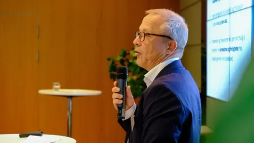 Trond Moengen la frem Digital Norway sitt budskap under innspillsmøtet. Han ledet arbeidet med Digital21 i sin tid.