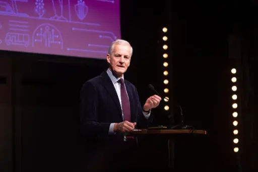 – Digitalisering vil være et viktig verktøy i møte med vår tids store oppgaver, sa Støre (Foto: Digitaliseringsdirektoratet)