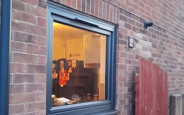 Anthracite grey both sides 1000x1000 tilt&turn