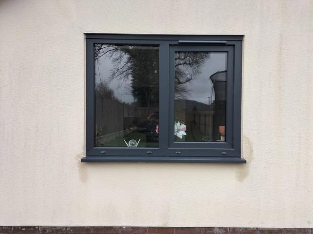 Aluplast Ideal 4000 Anthracite 1300x1030