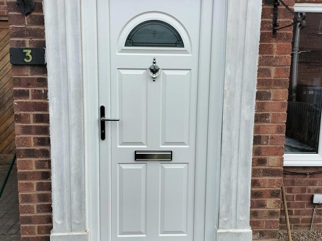 REHAU 70S (EDGE) White Doors 910 x 2090