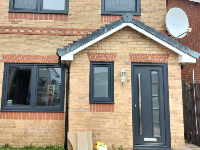 Decco EkoSun 70 Anthracite 600x1010