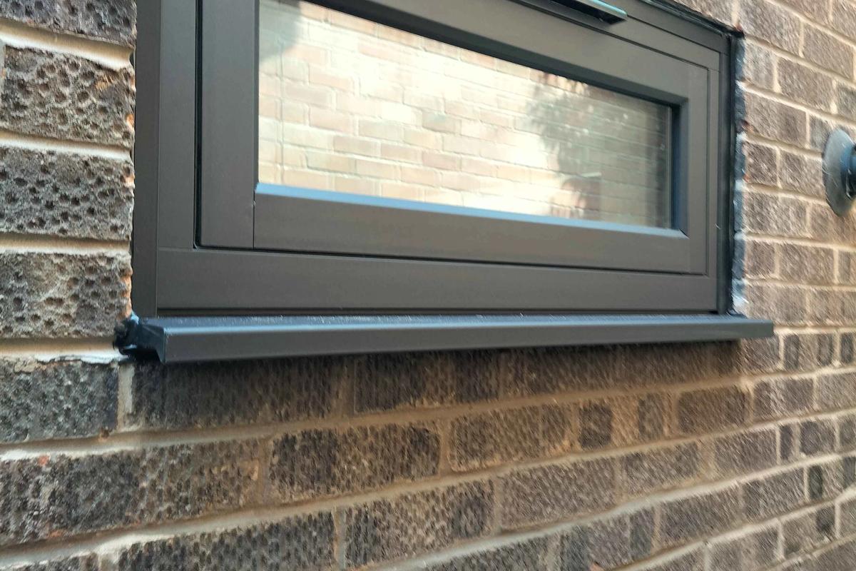 Stunning Window and Door Upgrade in Knutsford: Smooth Black and Crittall Aluminium Excellence