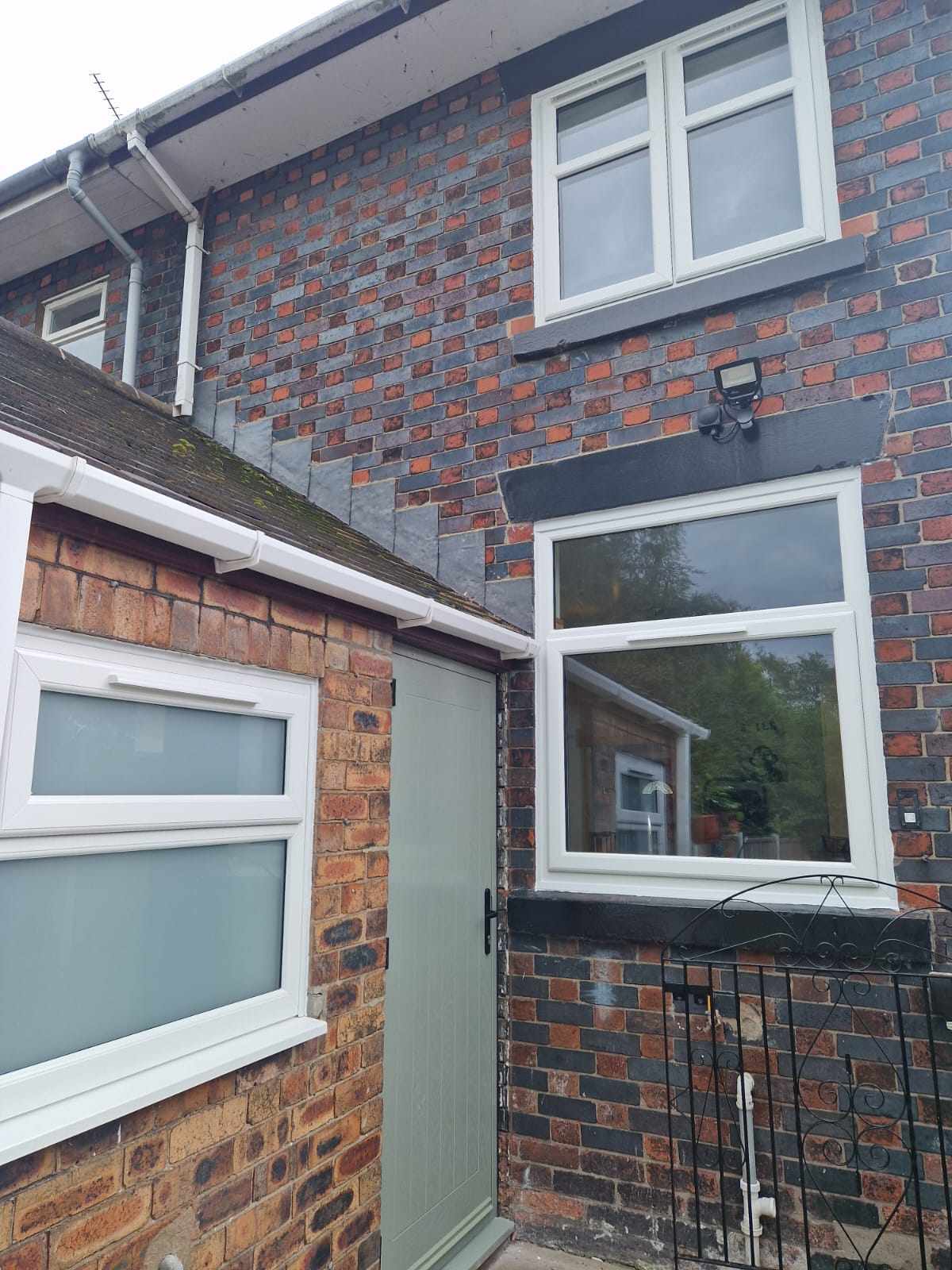REHAU 70S window 1260x1215
