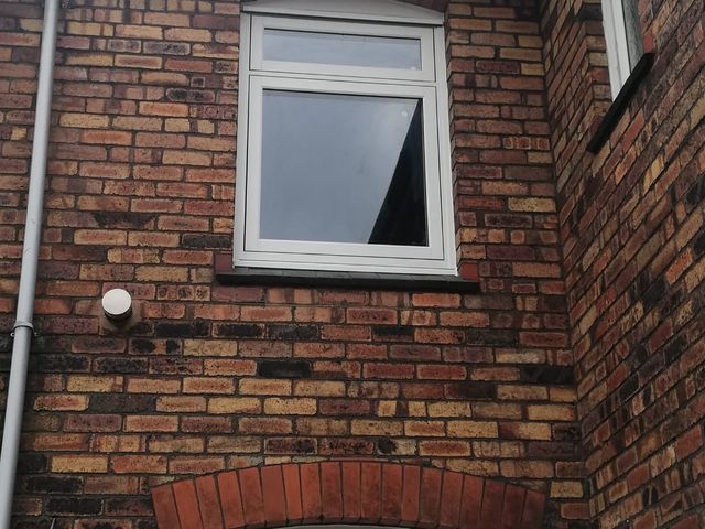 Residence 7 Casement 1050x1500