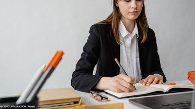 Os 5 Níveis de Uso da IA que Diferenciam Profissionais: Do Consumidor ao Operador Autônomo