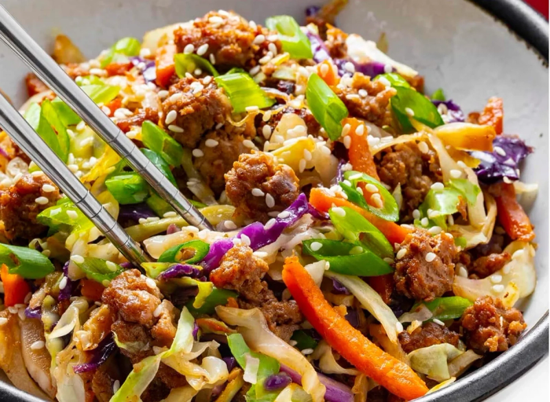 Healthy meal prep for adults over 40 in Chicago by SnuggFitt