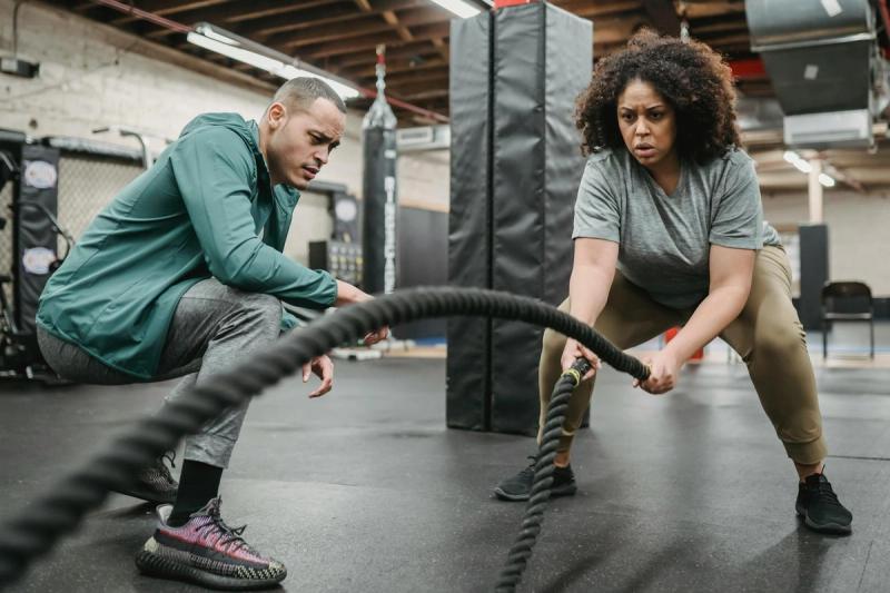 Personal training session focused on strength and mobility in Chicago