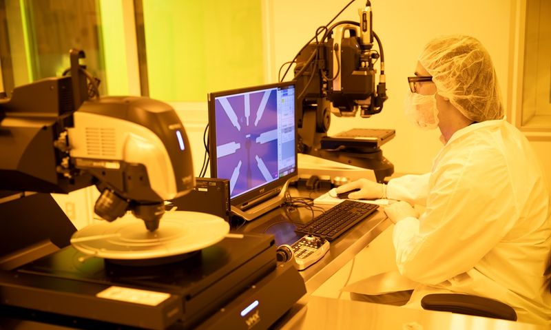 Study finds graphene nanoribbons survive extreme radiation