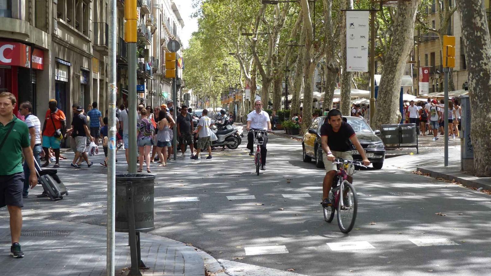 Barcelona plans to turn a street into a climate laboratory by 2027 using asphalt