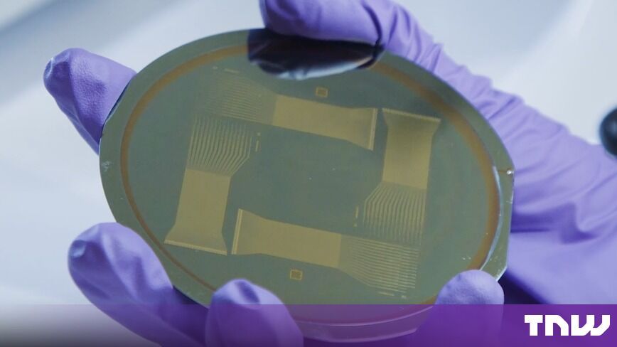 EU-funded robot uses magnets to steer graphene implants into the brain