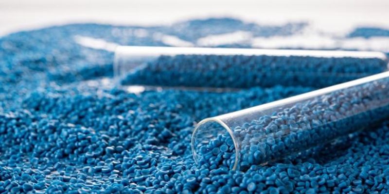 Polish scientists convert waste plastic into heat-conducting material