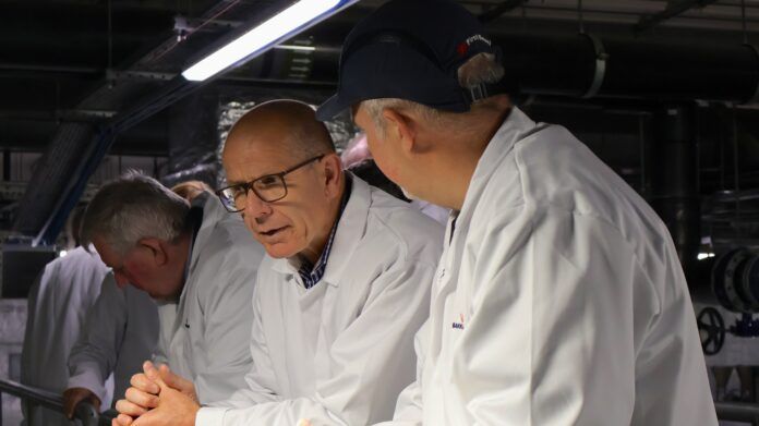 Bakkafrost Scotland showcases Applecross RAS facility during ministerial visit