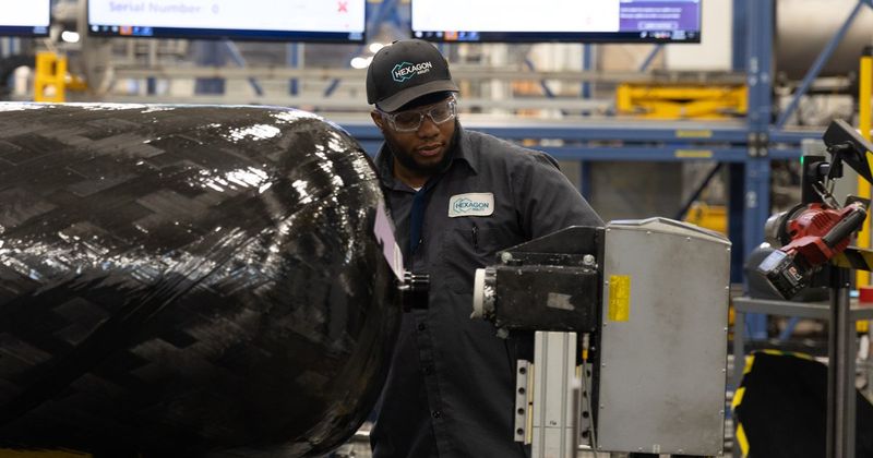 Lincoln company helps power data centers