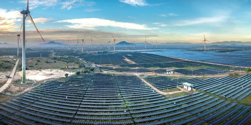 Graphene energy storage costs decrease over time