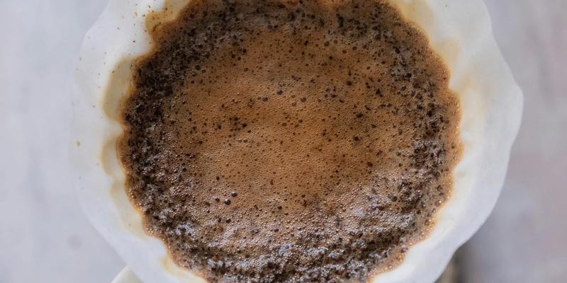 Spent coffee grounds could be used as biochar to treat toxic gas