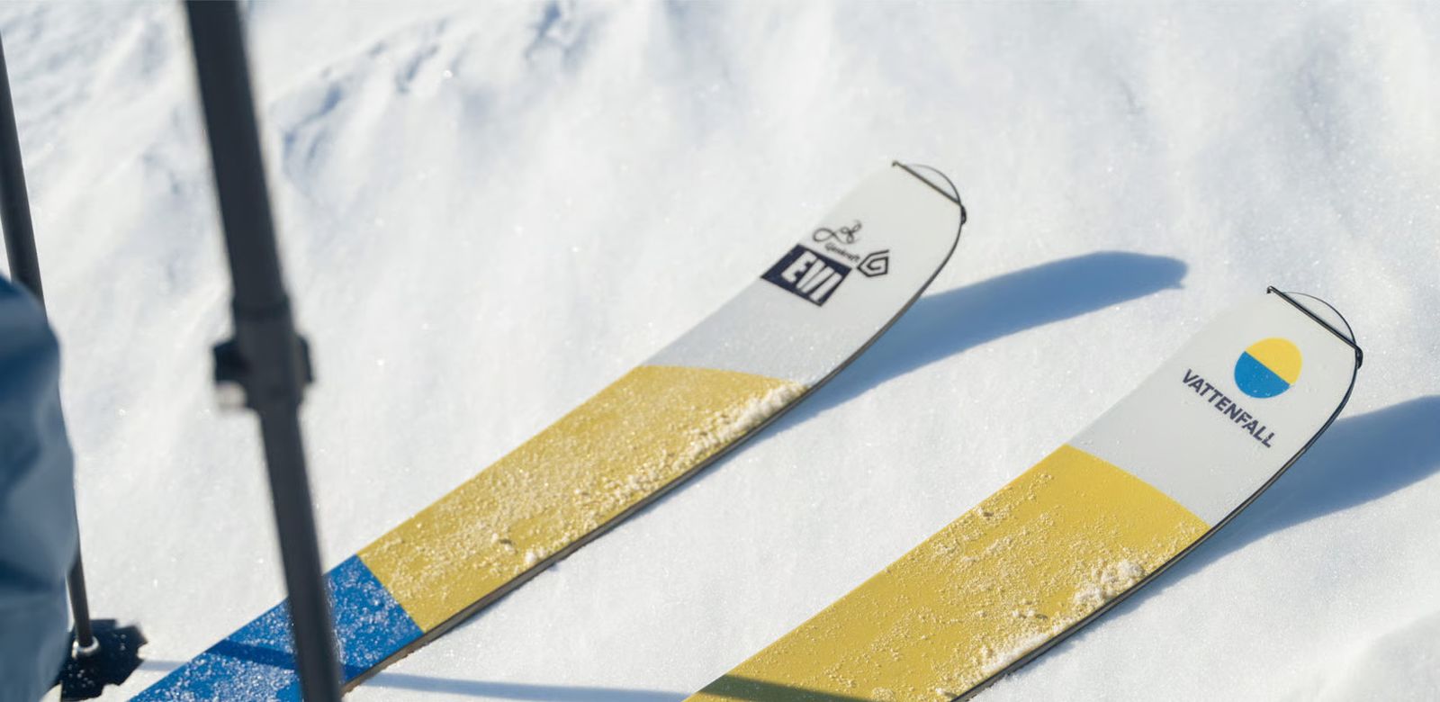 Swedish company turns wind turbines into skis