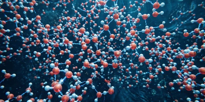 EPFL Studies Water Behavior At A Few-Nanometer Scale