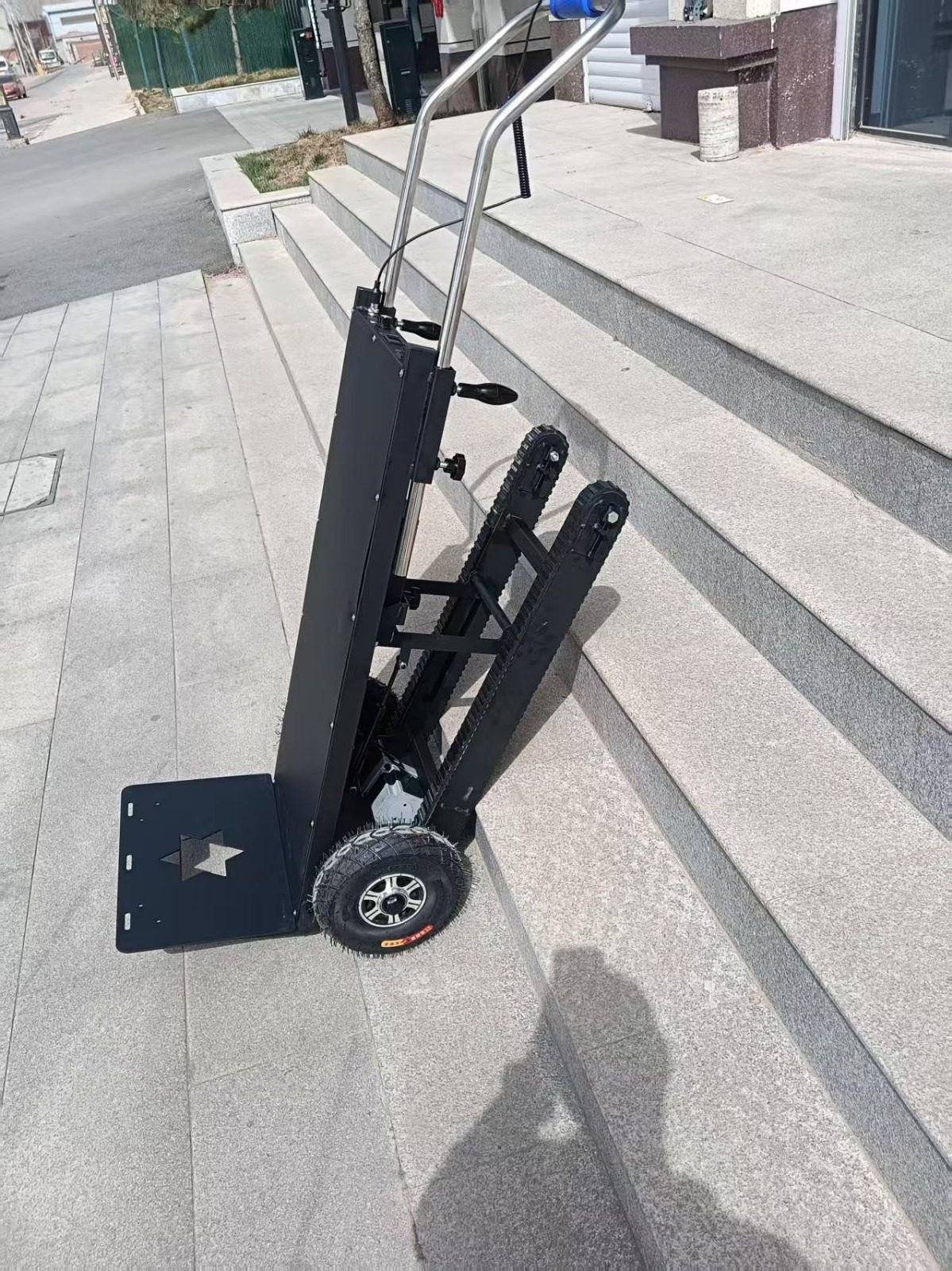 Elektrický pásový dopravník — Pásový dopravník