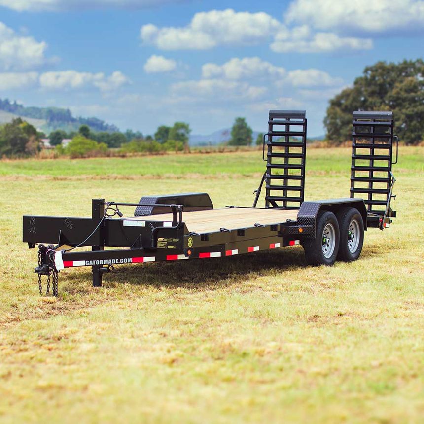 buying an equipment trailer