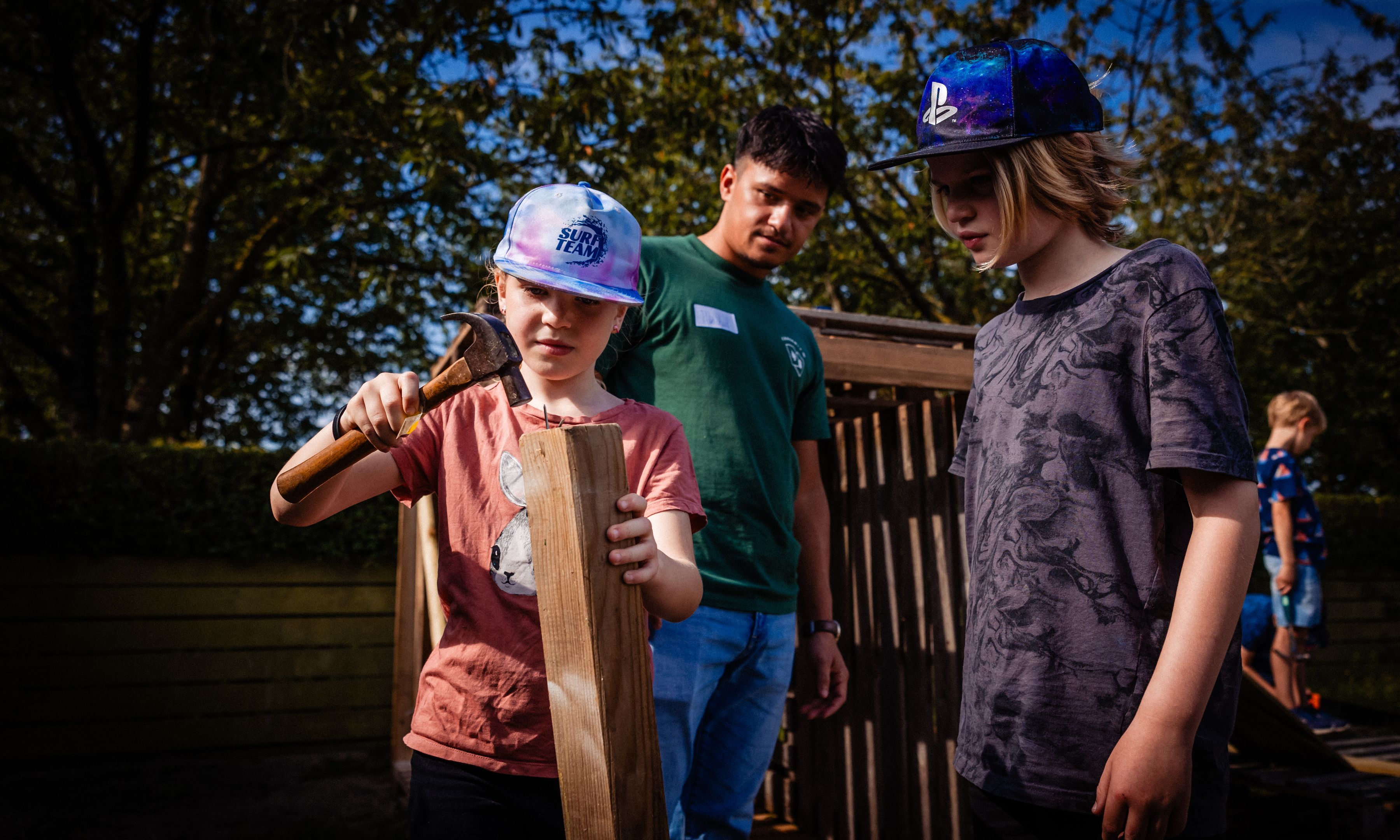Kinderen aan het klussen