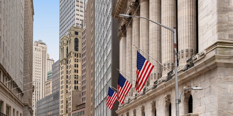 Stock market today: Dow, S&P 500, Nasdaq futures waver as Wall Street digests Trump's trade and tax agendas
