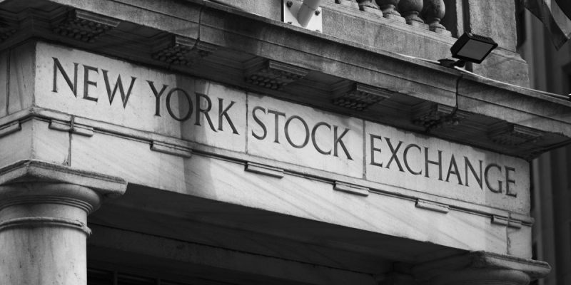 S&P 500, Nasdaq futures rise as Dow lags with Fed meeting, GM earnings on deck