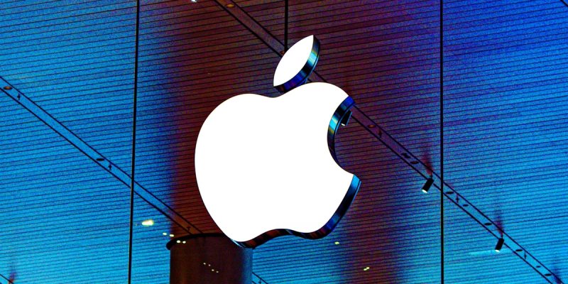 Dow, S&P 500, Nasdaq futures slide as Trump's Fed pick, Apple earnings take focus