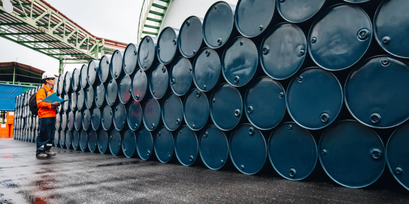 Oil price spike likely to keep rates on hold but deepen divisions among Fed officials this week