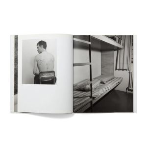 Collier Schorr: Neighbours / Nachbarn