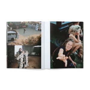 Vinca Petersen: No System