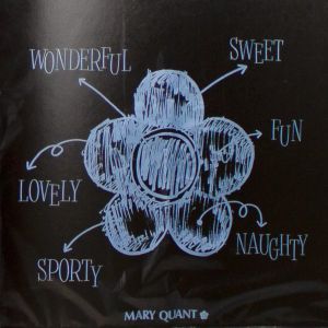 Hideo Saitoh: Shopping Bag Design in Japan