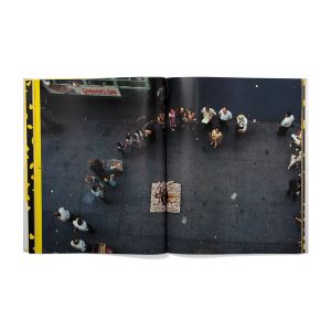 Yayoi Kusama: Driving Image