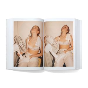 Liv Liberg: Sister Sister