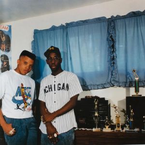 Adrienne Salinger: In My Room: Teenagers in Their Bedrooms