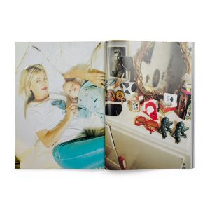 Switch: Kim Gordon X-Giiiiirls!