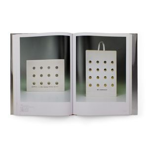 Hideo Saitoh: Shopping Bag Design in Japan