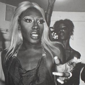 Liz Johnson Artur: PDA