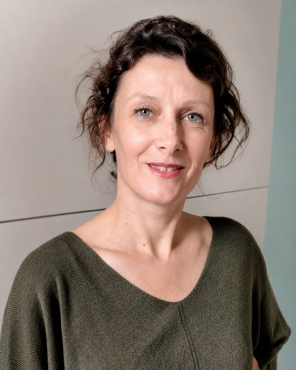 Portrait de Lara Maupay, professeur de Qi-Gong à La Capsule bien-être