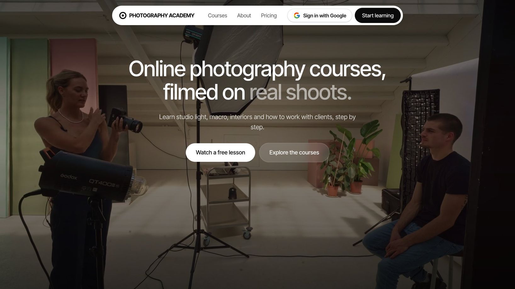 Homepage met schermvullende trailer
