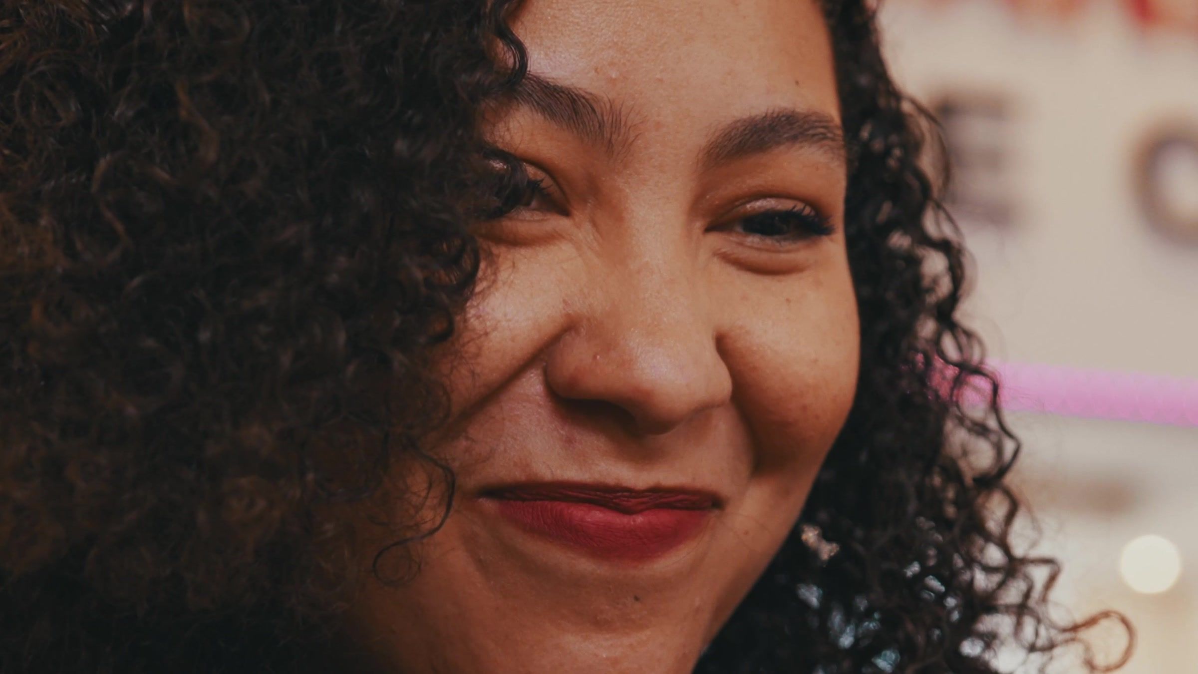 Make Up Sisters tijdens een workshopvideo