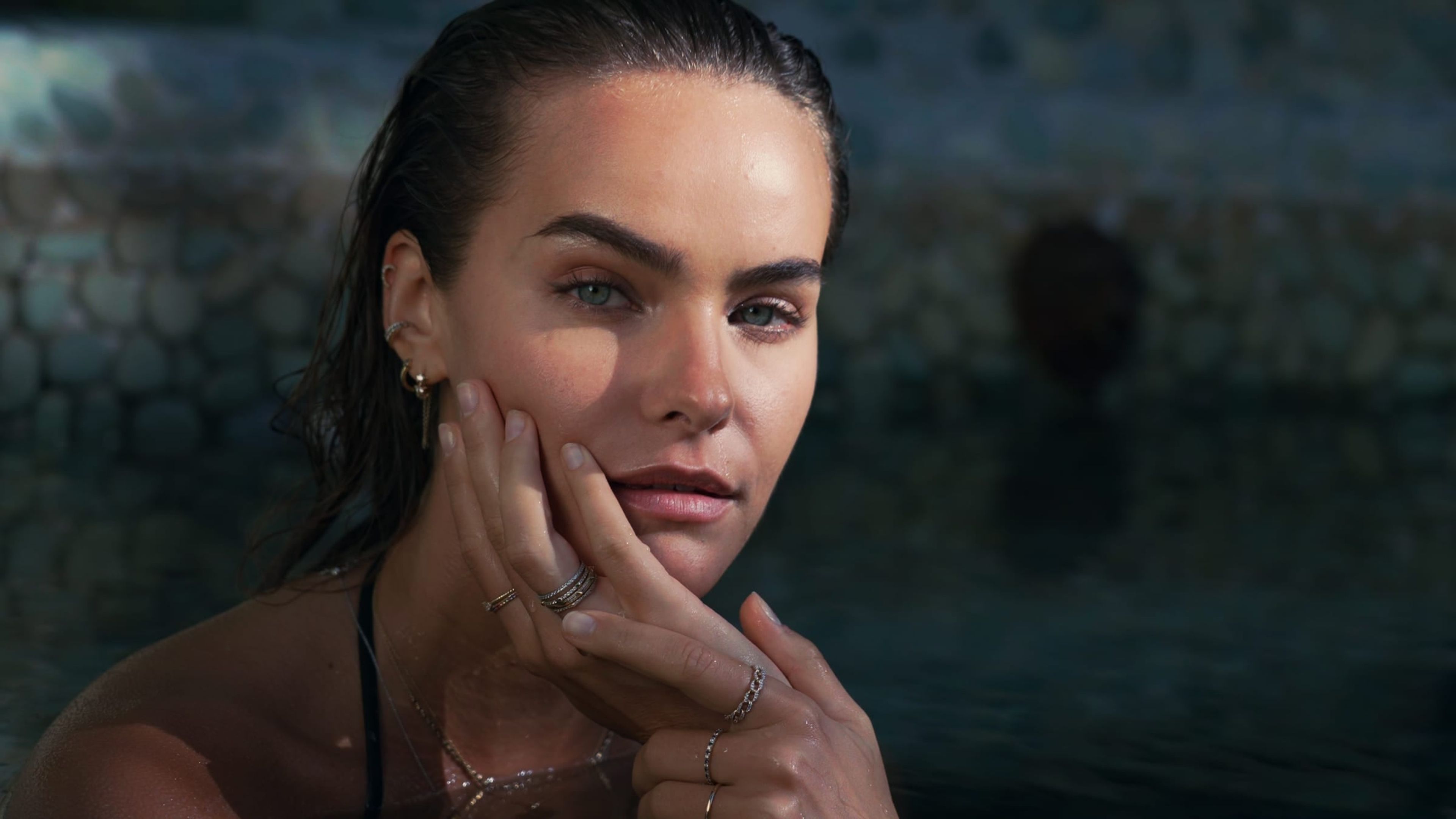 Still uit een campagne voor Culet Jewellery