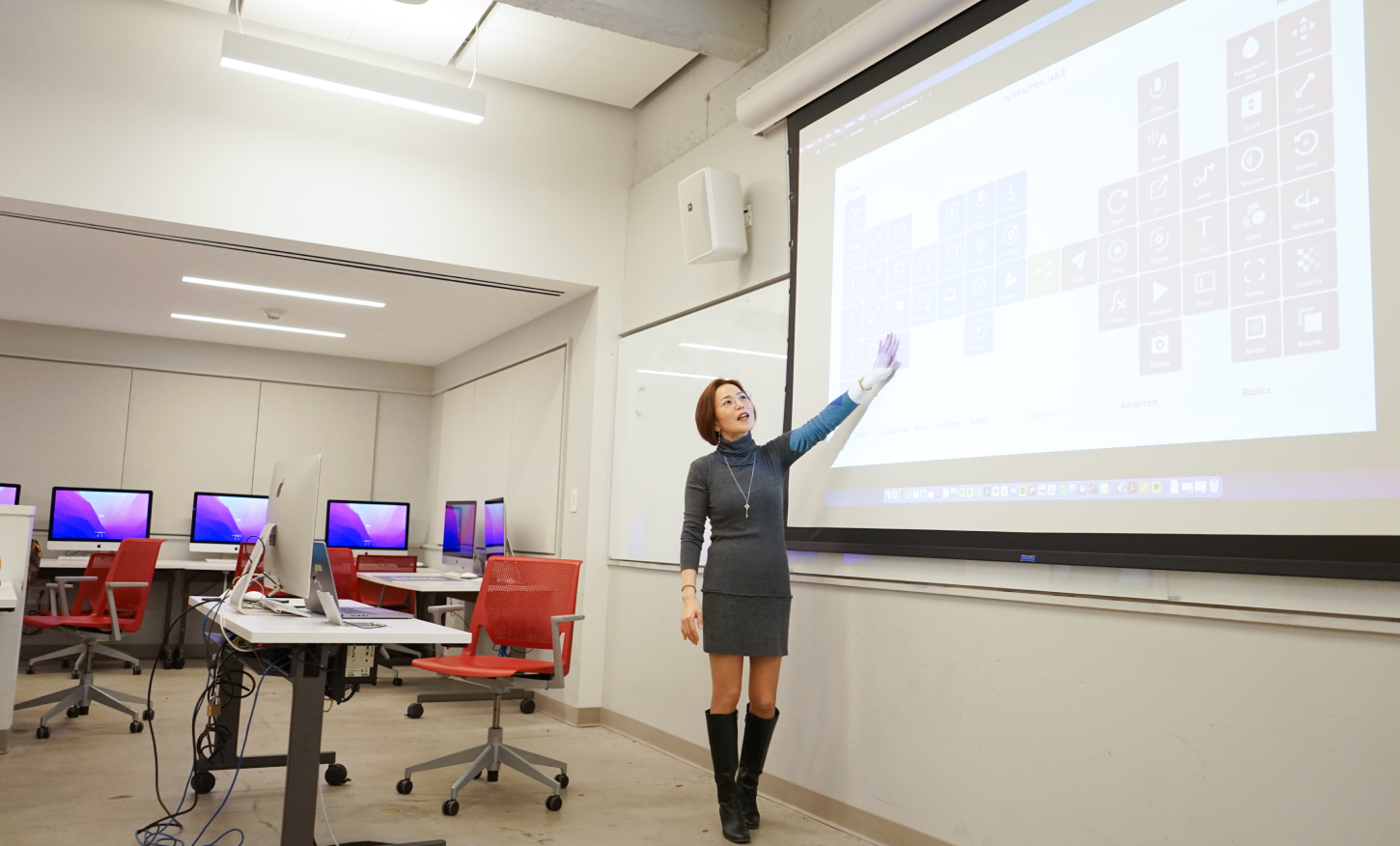 professor teaching protopie to the class