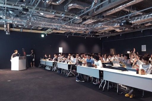 Tony Kim CEO of ProtoPie opened the meetup event