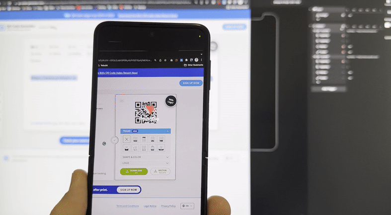 using the keep tracking option in ProtoPie's QR code scanner 