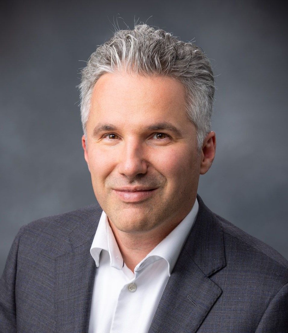 Ognian Gavrilov, Esq