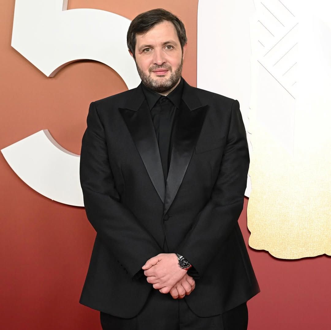 César