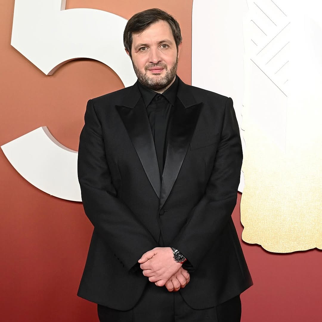 César